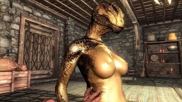 Female argonian gets laid with a guard