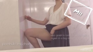 Masturbation of a HENTAI Exhibitionist Japanese Girl who Appeared in the Public Toilet